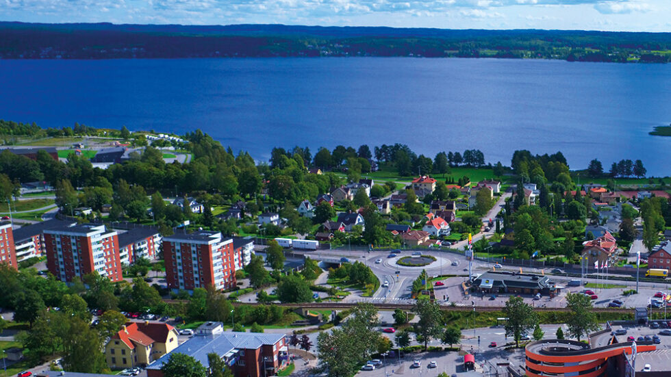 Karlskoga kommun har gett Byggdialog uppdrag som totalentreprenör för kommunens om-nybyggnationer av skolor. Fotot visar vy över Karlskoga