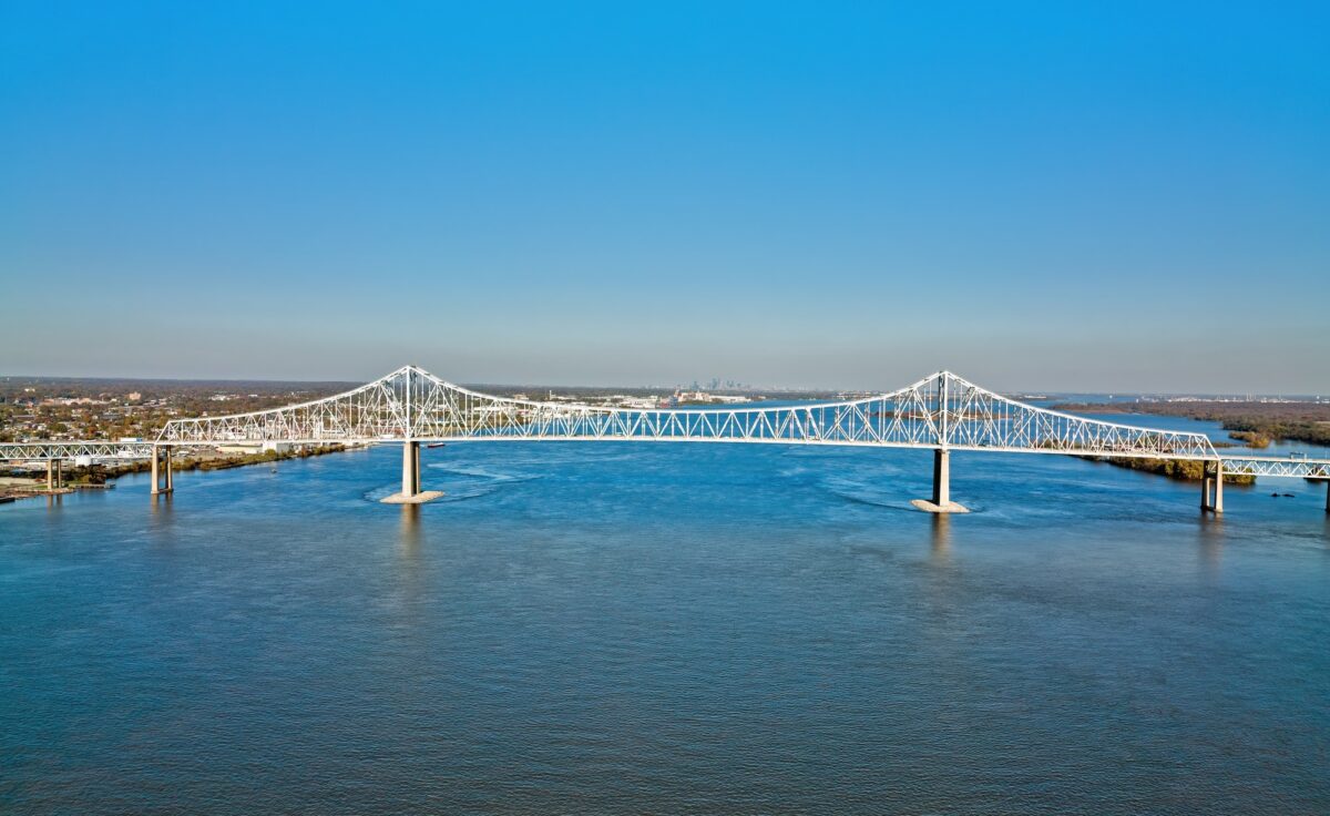 Bron går över Delaware-floden och länkar samman Chester i Pennsylvania med Bridgeport i New Jersey. Foto: Getty Images